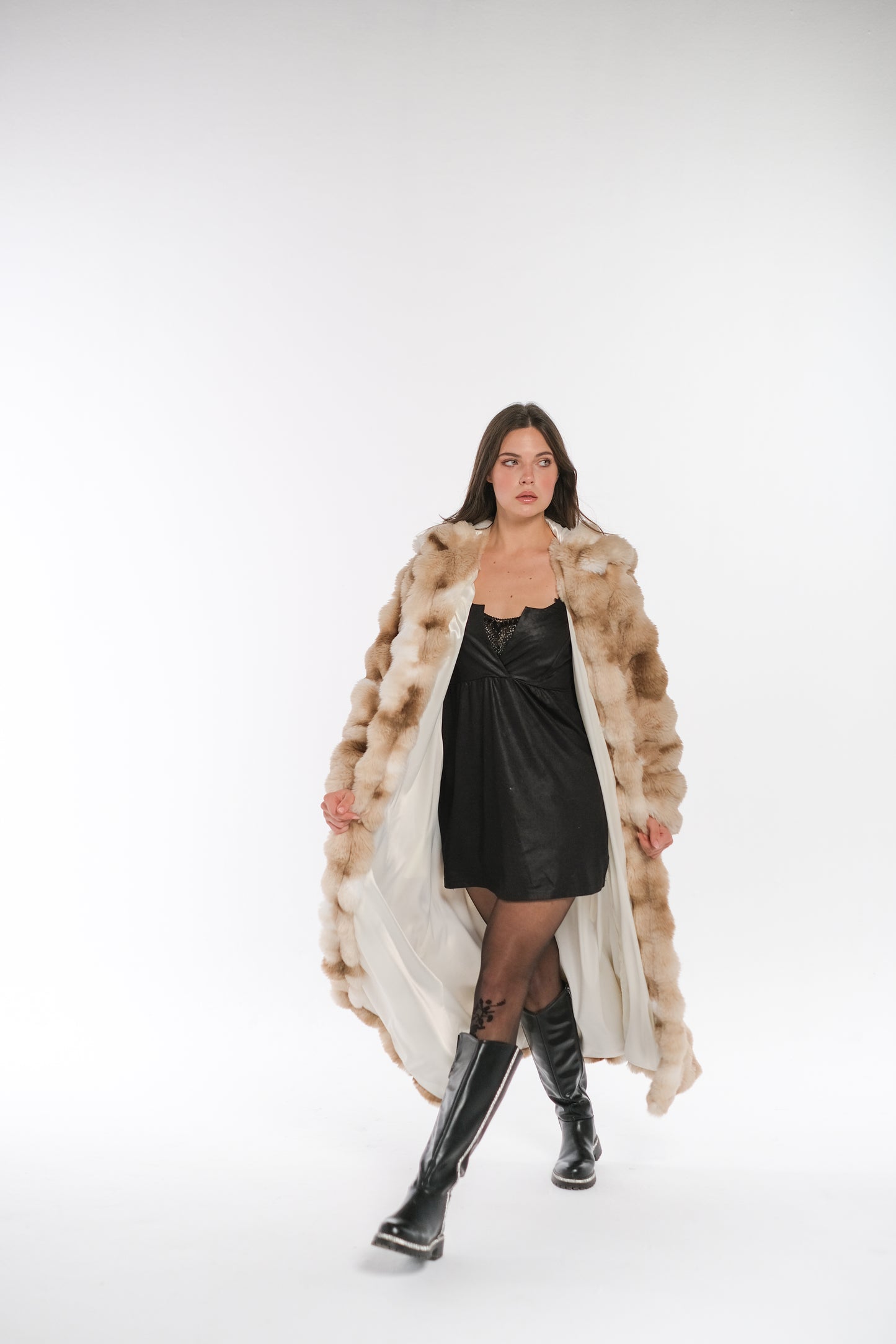 Cloud Camel-White Fur Coat