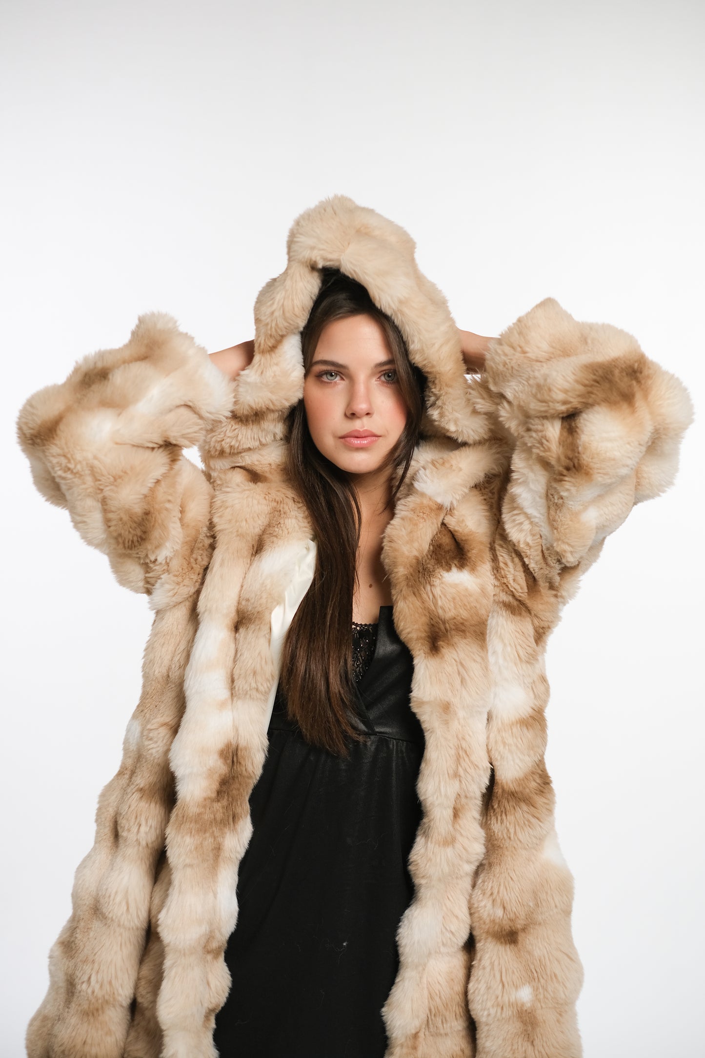 Cloud Camel-White Fur Coat