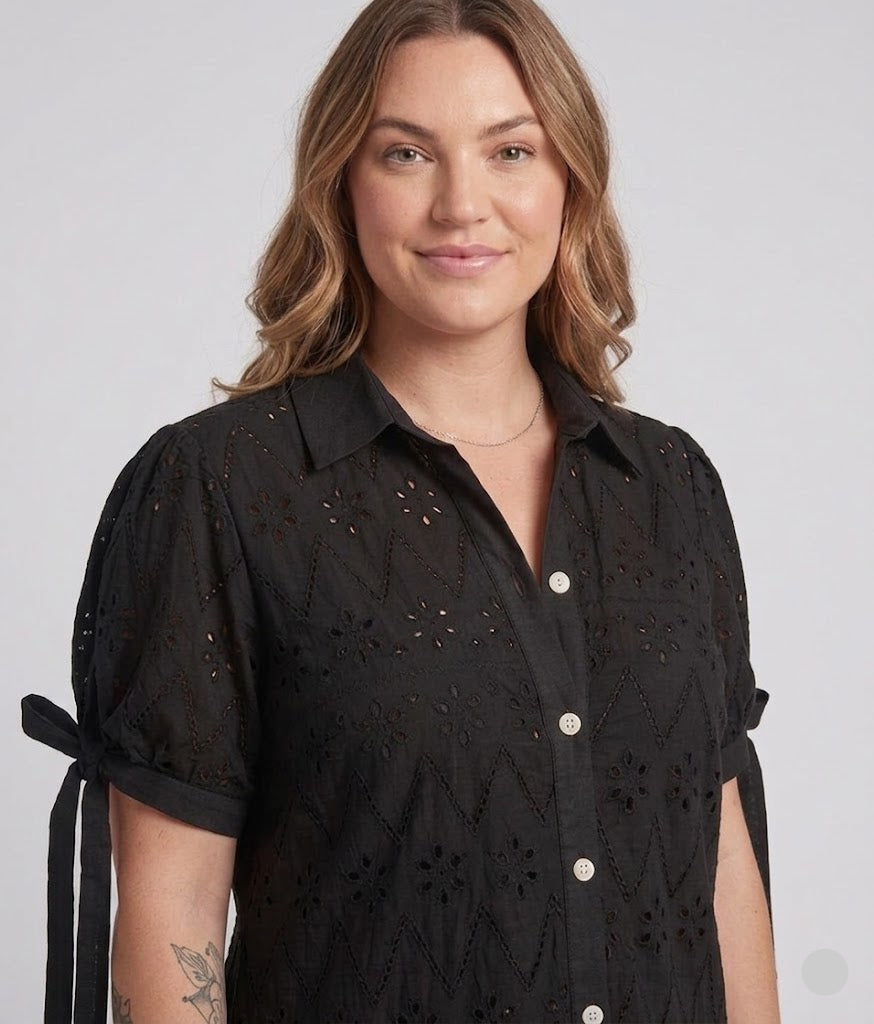 MIDNIGHT ROKAMA SHIRT-DRESS - RAVEN BLACK