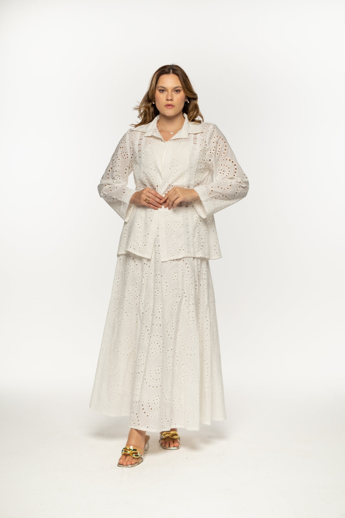 BREEZE EMBROIDERY SET