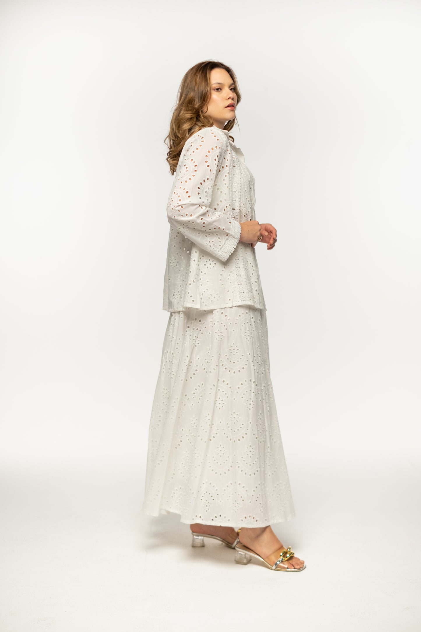 BREEZE EMBROIDERY SET
