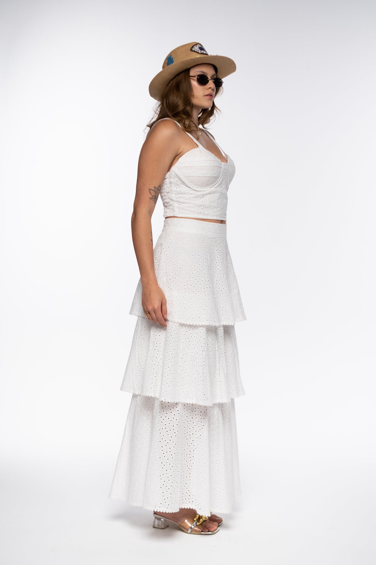 WHITE HAVEN SET