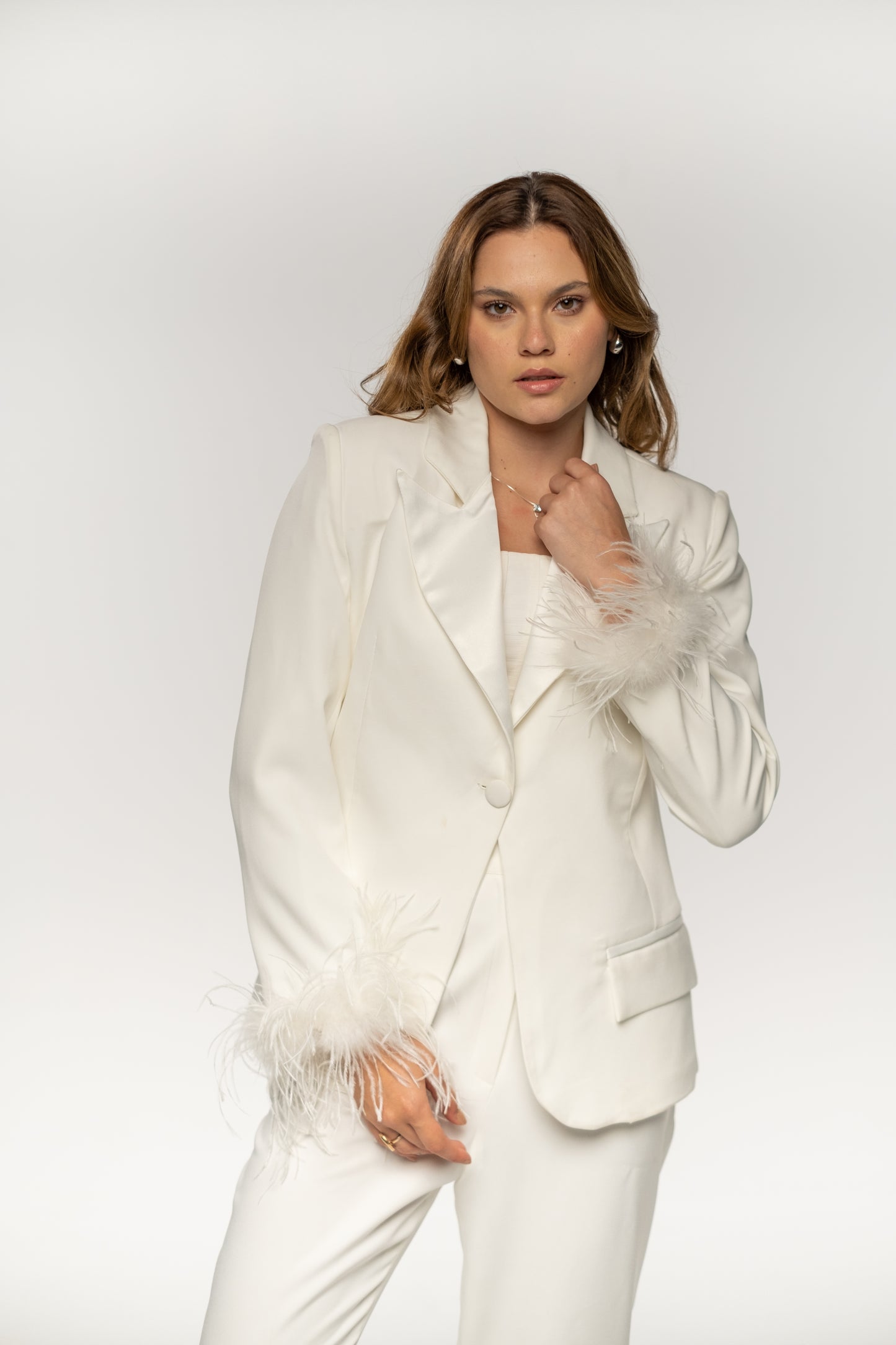 PEARL FEATHER SET