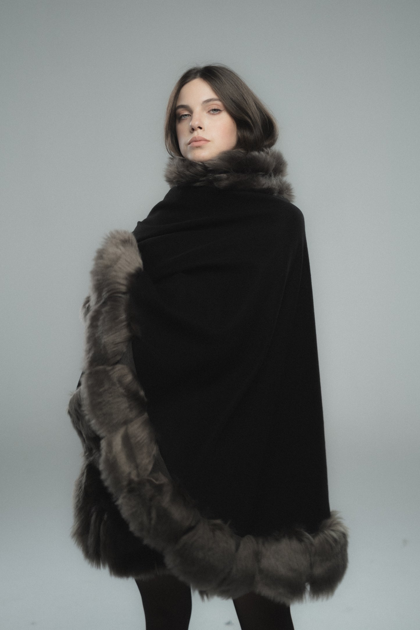 Black-Dark Grey Russet-Fur Cape