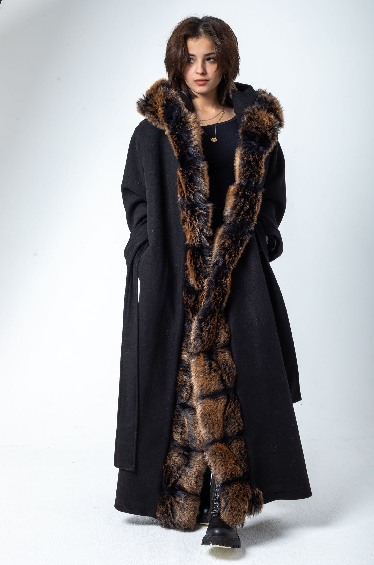 Wool Russet Coat With Tiger Fur