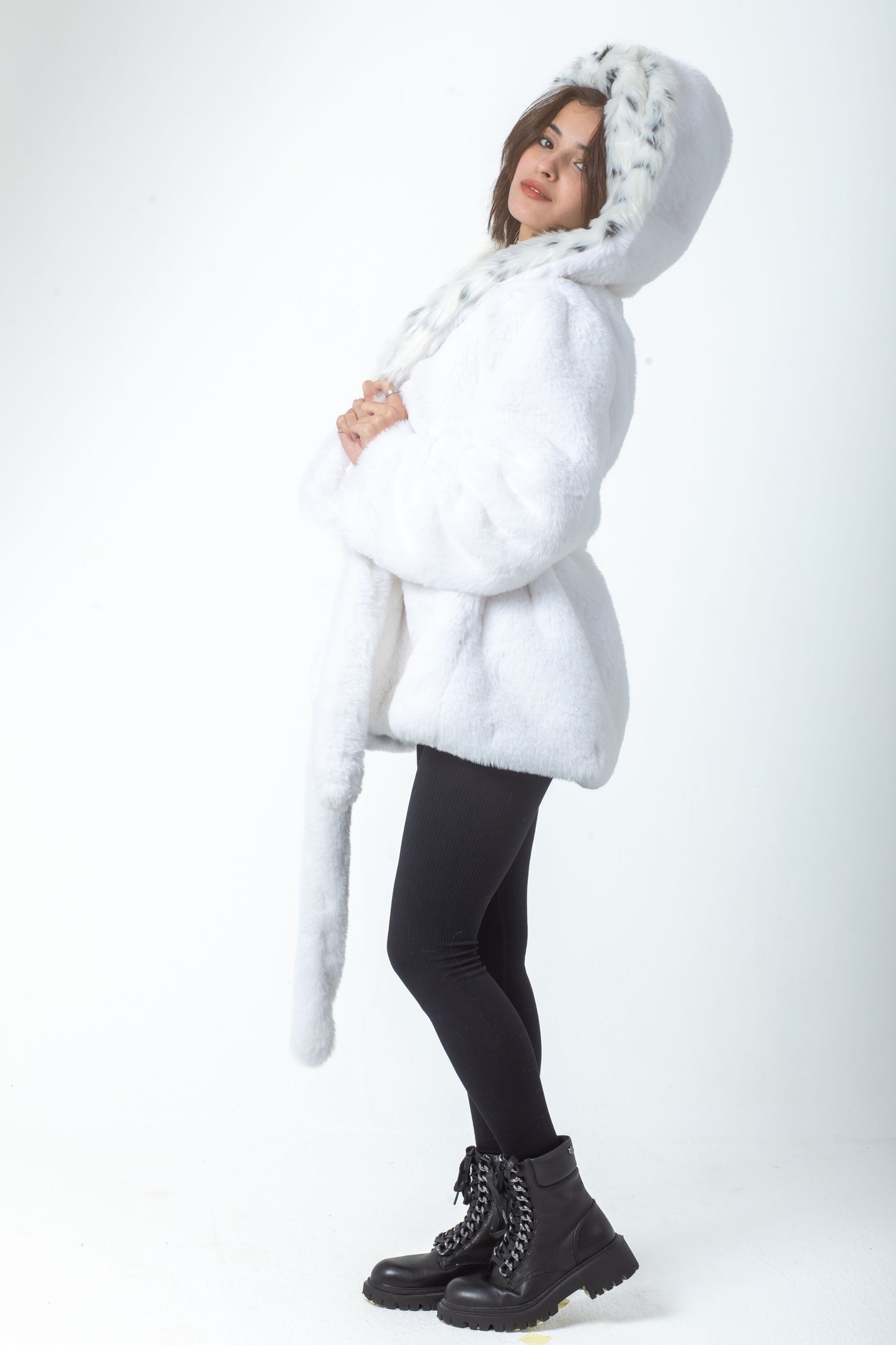 White-Tiger Short Fur Jacket
