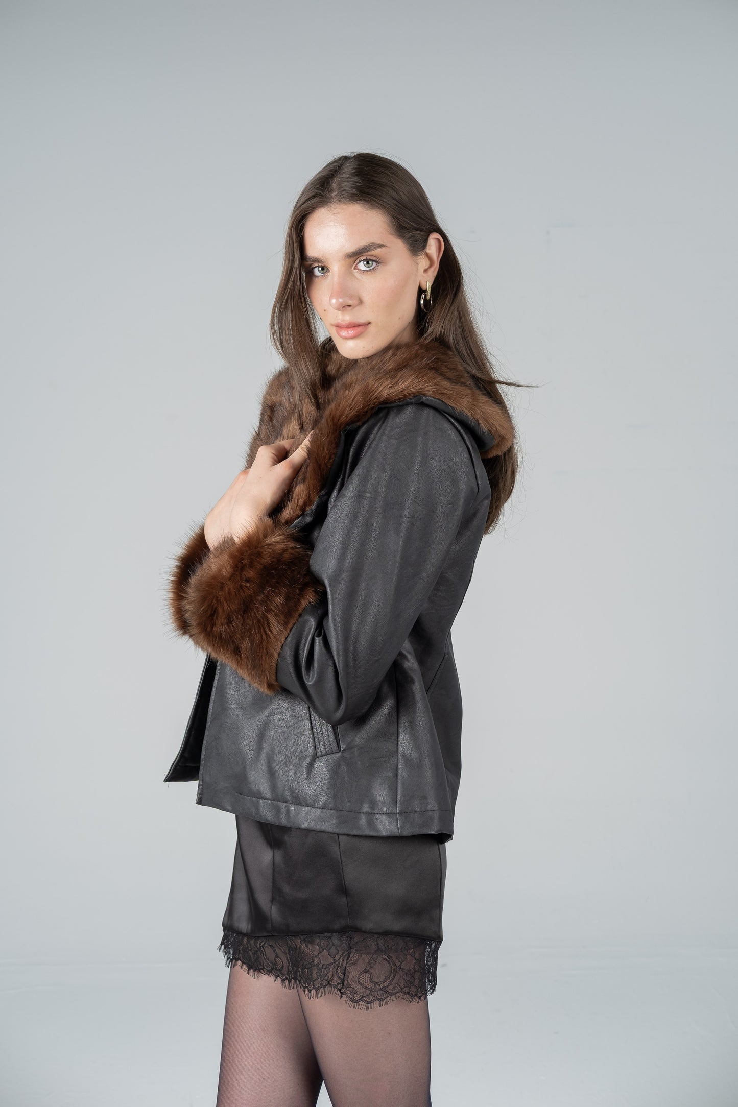 BLACK LEATHER JACKET WITH BROWN FUR COLLAR