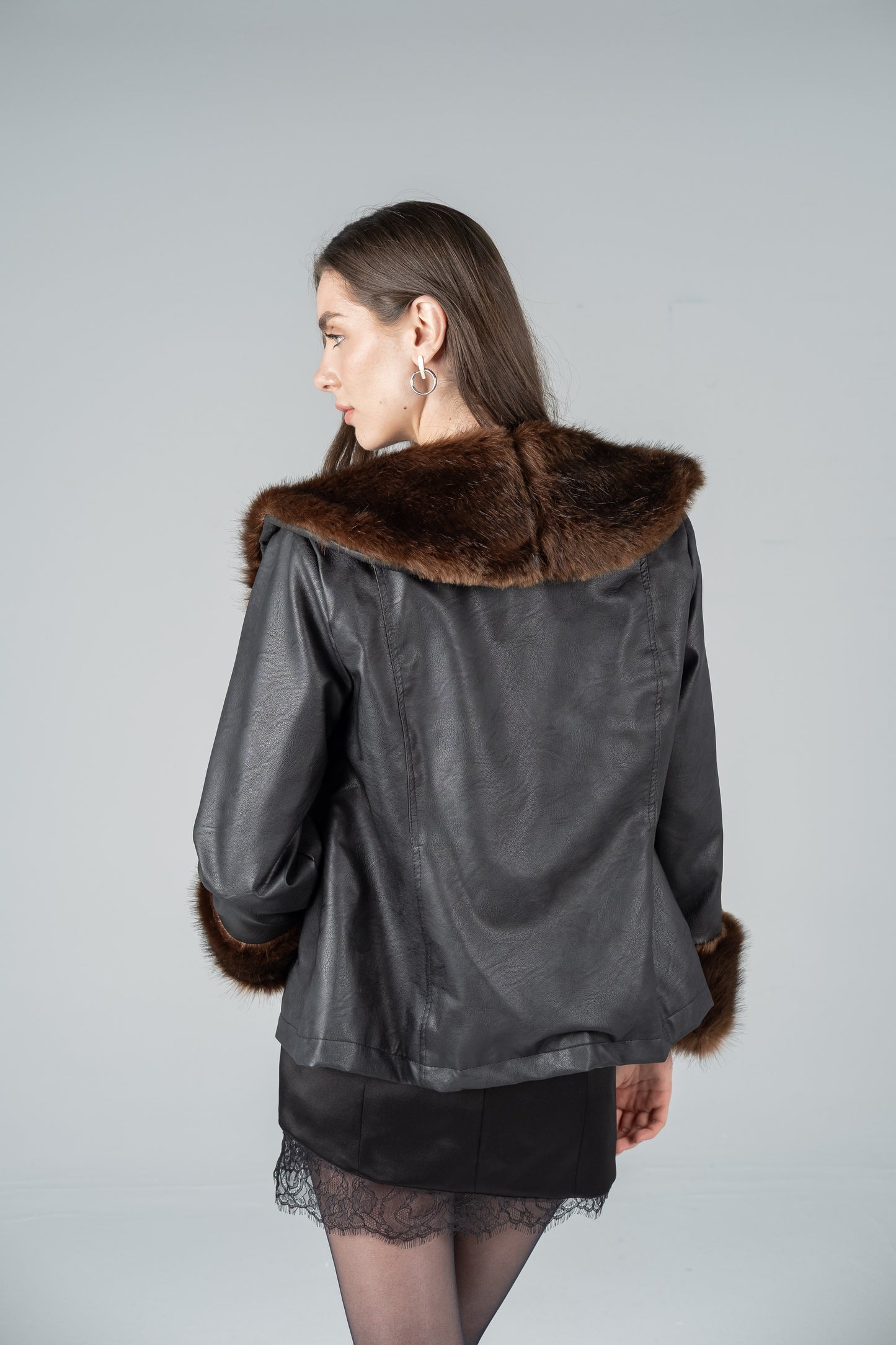 BLACK LEATHER JACKET WITH BROWN FUR COLLAR