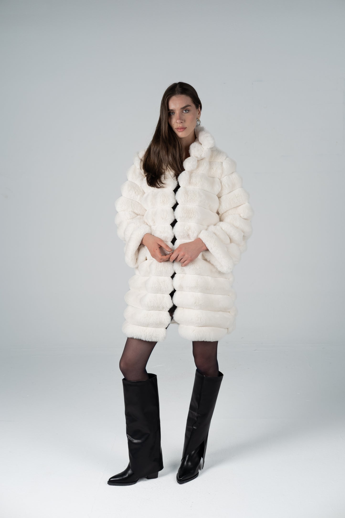 WINTER WHITE BANDED FUR COAT