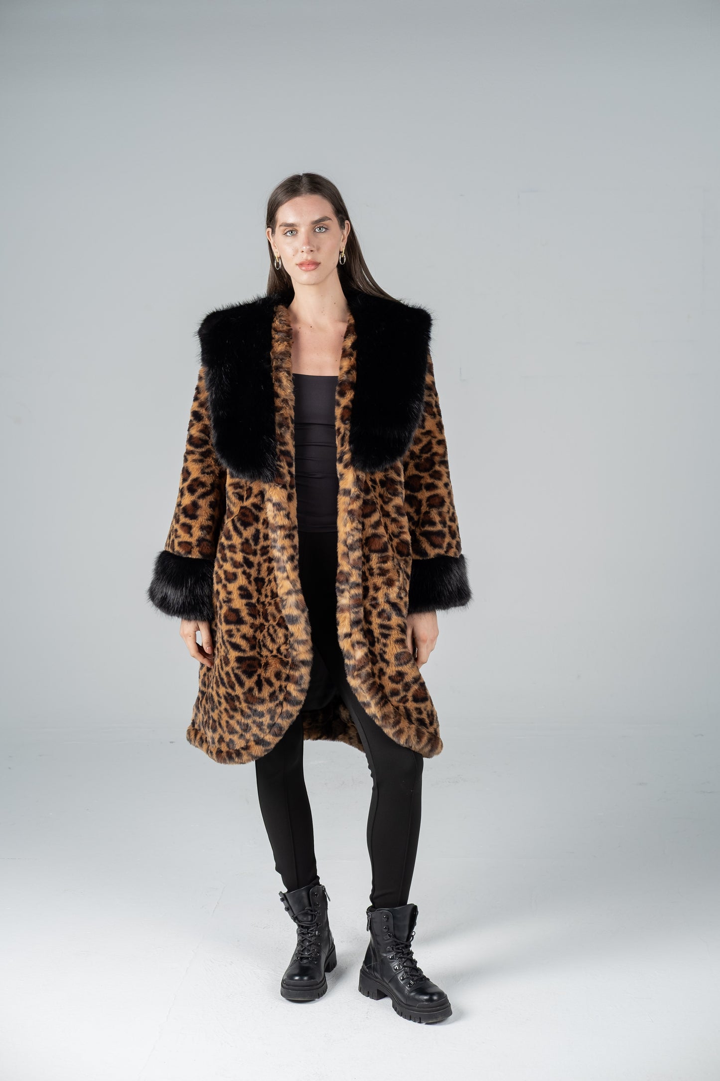 LEOPARD COAT WITH BLACK SHAWL COLLAR