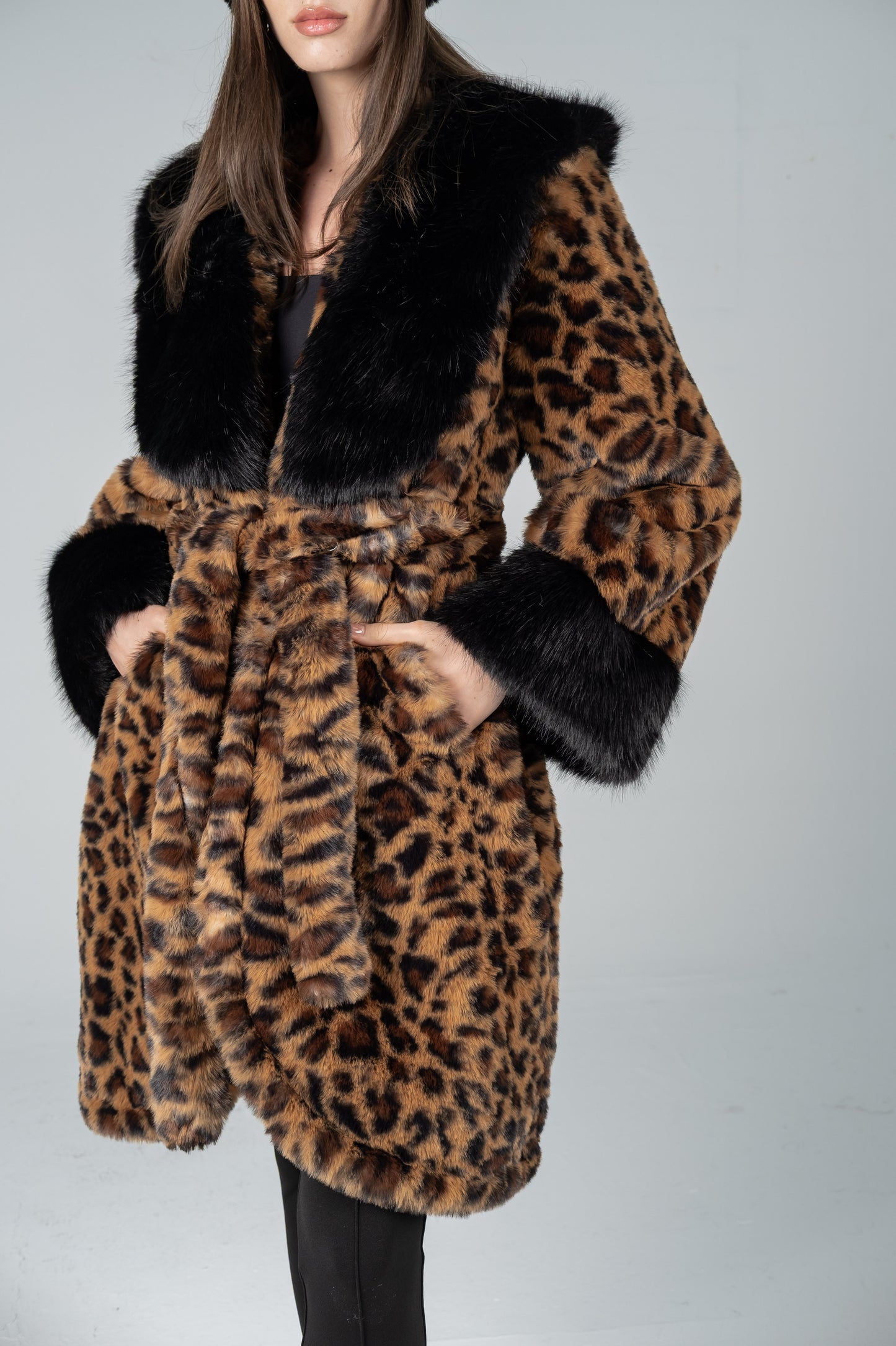 LEOPARD COAT WITH BLACK SHAWL COLLAR