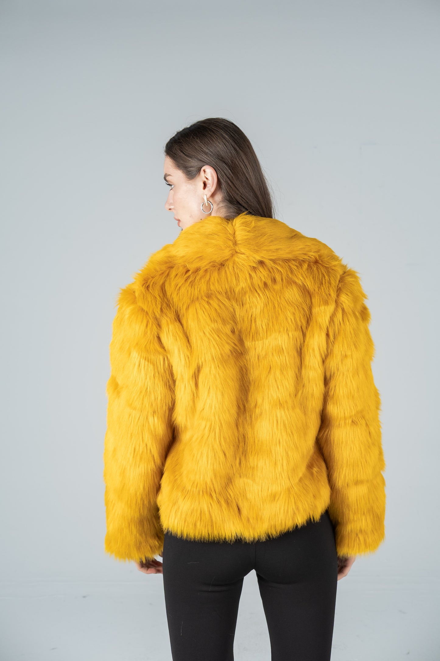 CROPPED GOLD FUR JACKET
