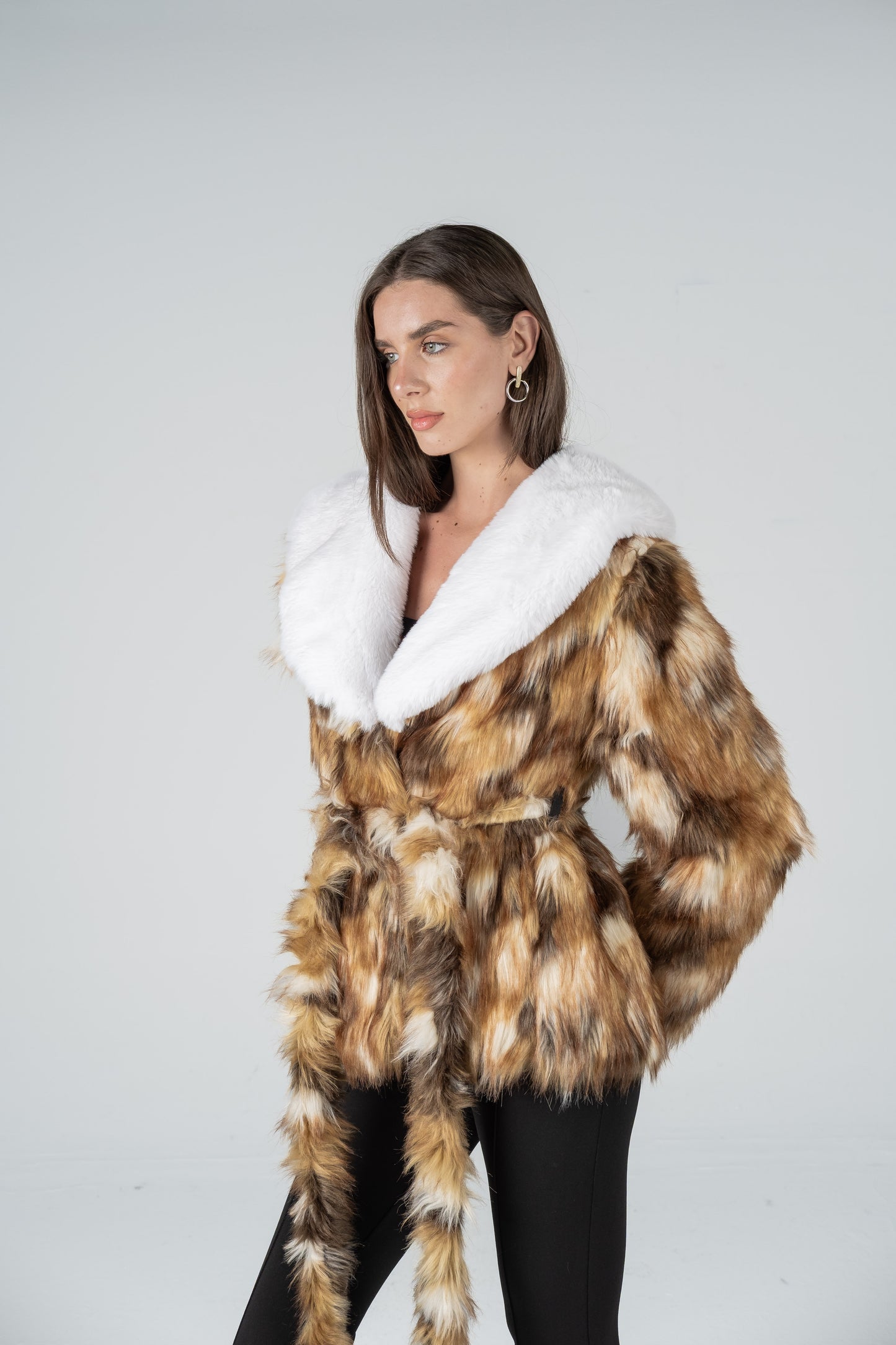 ANIMAL PRINT FUR JACKET WITH WHITE COLLAR
