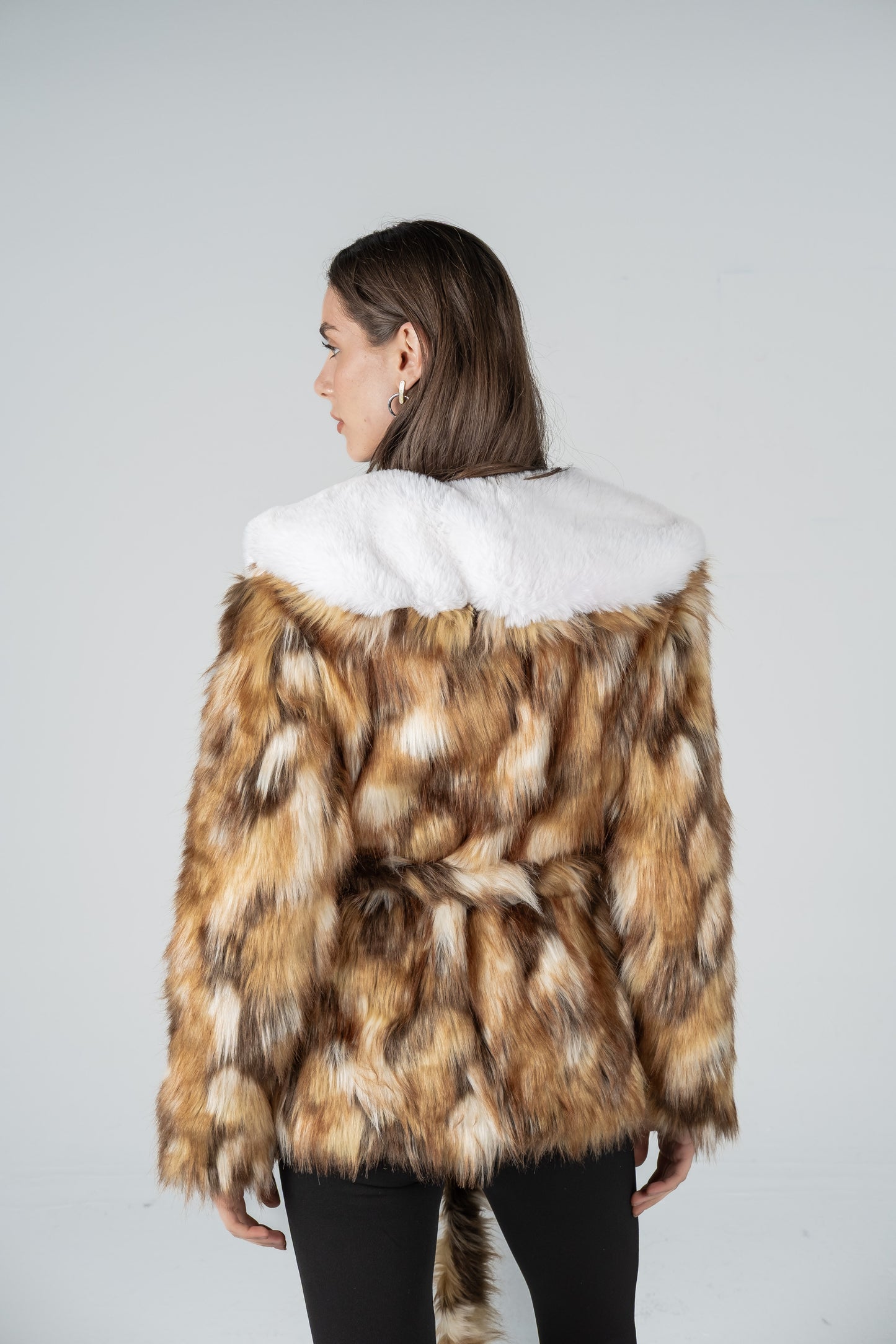 ANIMAL PRINT FUR JACKET WITH WHITE COLLAR
