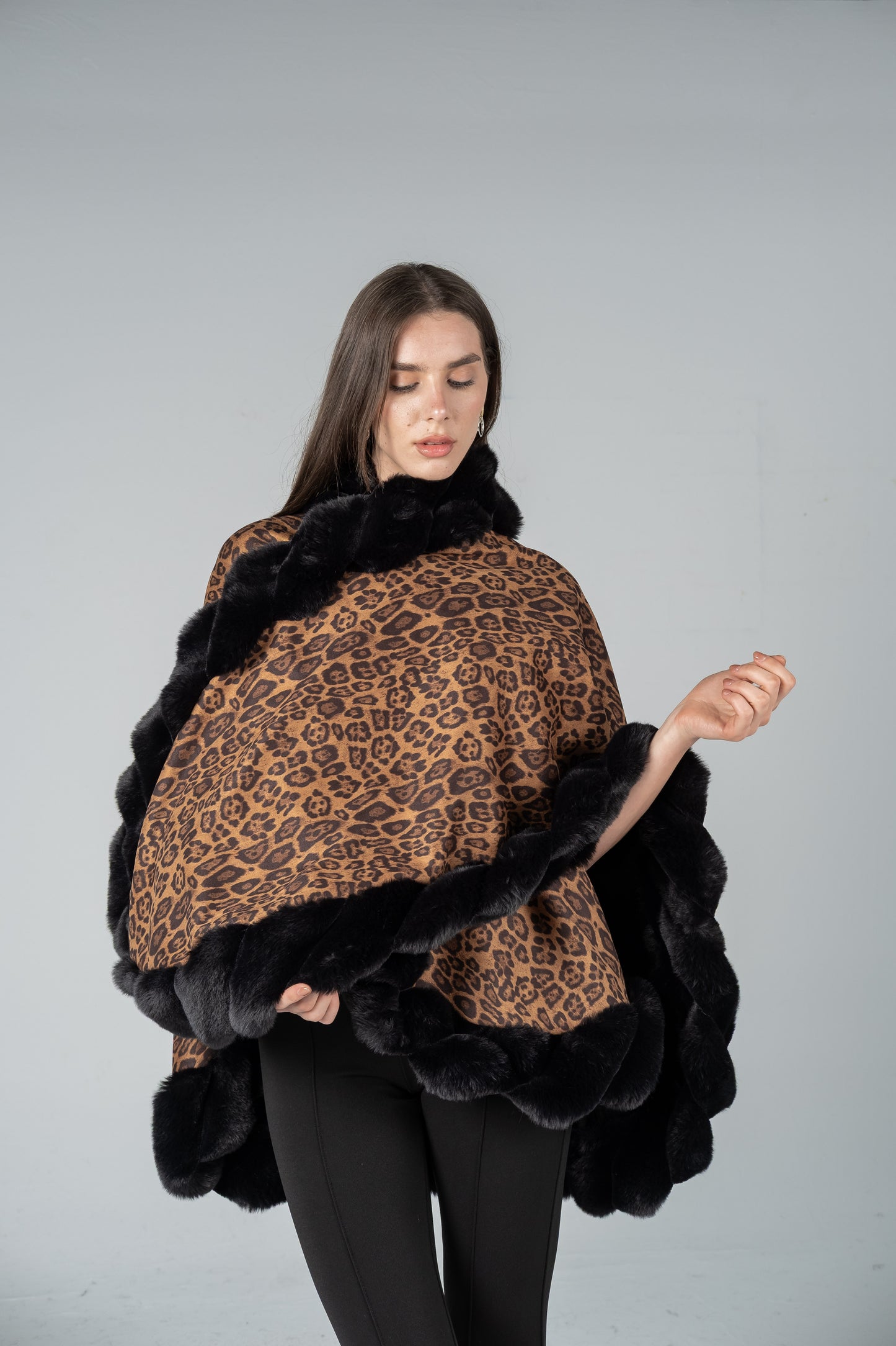 LEOPARD FUR CAPE WITH TRIM