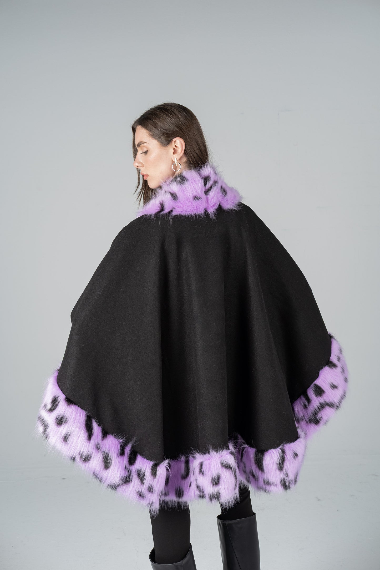 AMETHYST NOIR CAPE