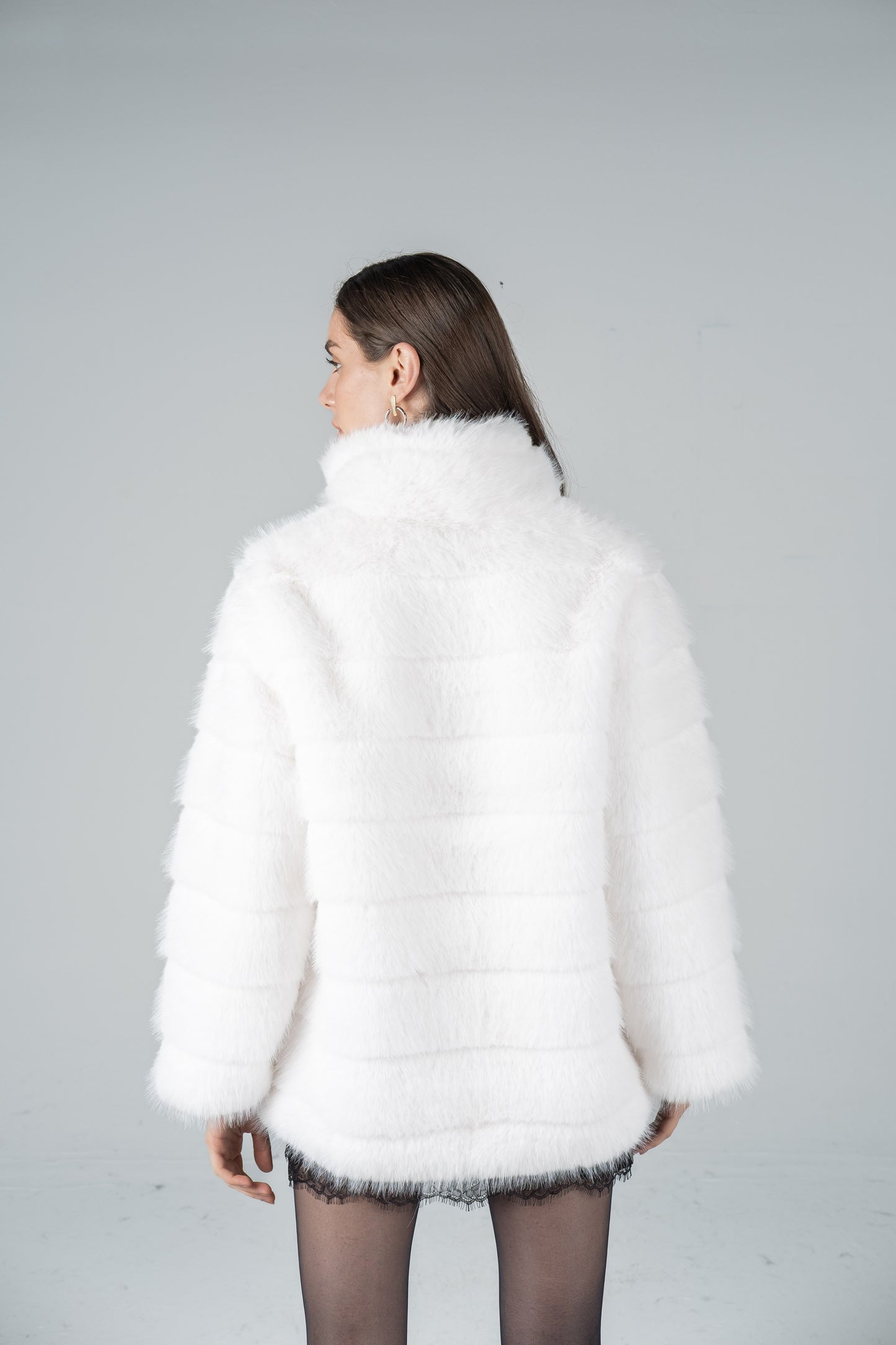 WHITE FUR SHORT JACKET