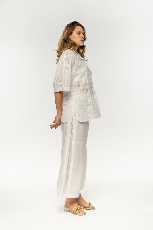 EYELET LINEN SET