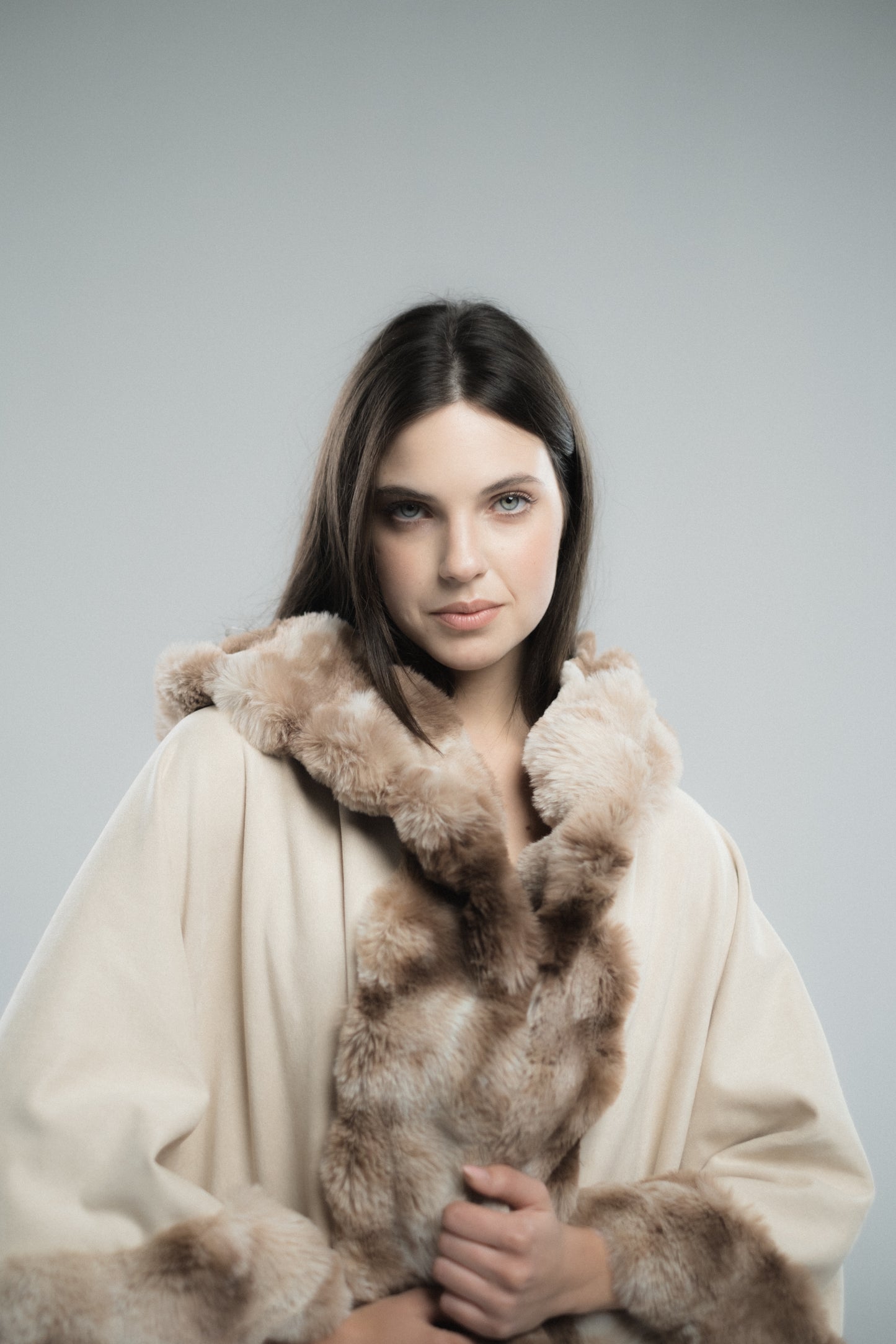 Beige-Brown Shamwah-Fur Cape