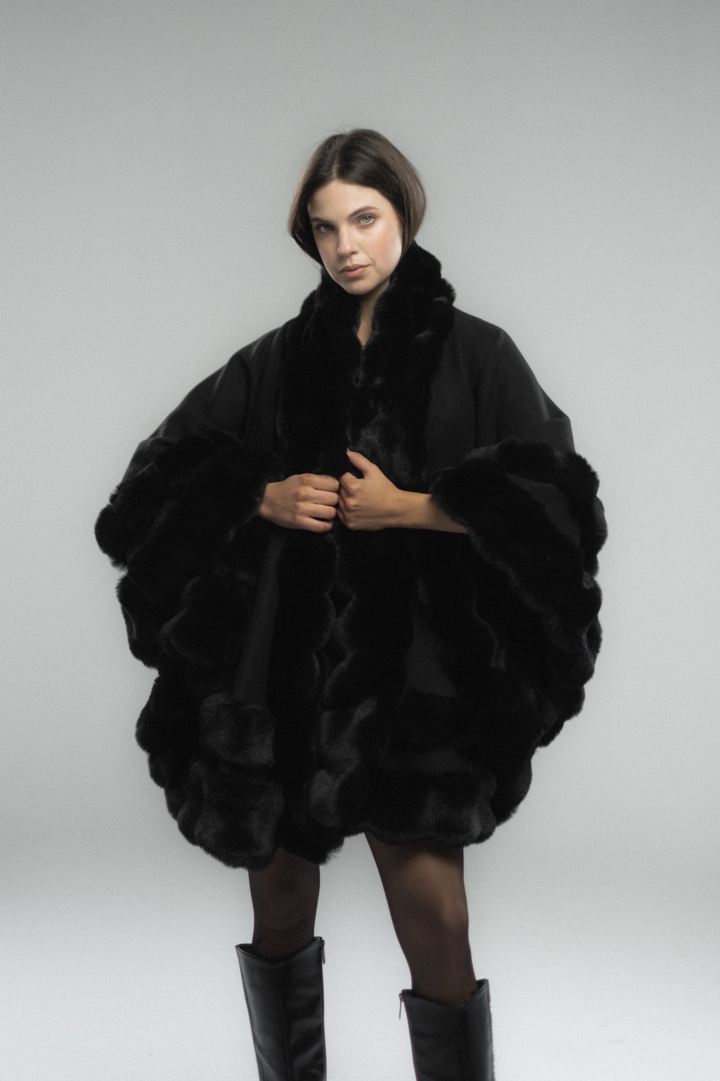 Two-Layers Black Russet-Fur Cape